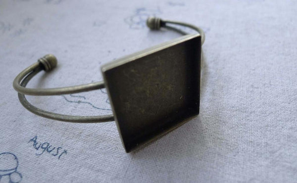 Accessories - 1 Pc Of Antique Bronze Brass Square Bracelet With Bezel Match 25mm Cameo A7639