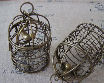 People, Profession & Hobby - 1 pc Antique Bronze Bird Cage Pendant with Bird Inside A3377