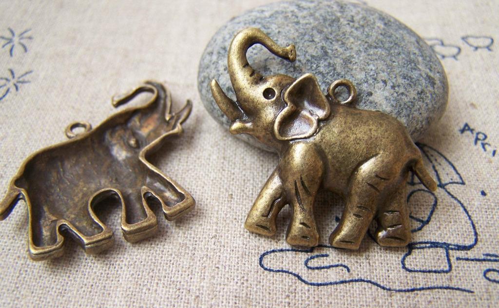 Accessories - 10 Pcs Antique Bronze Elephant Charms 26x37mm A1652