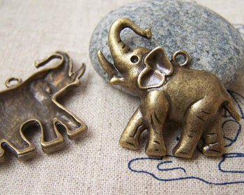 Accessories - 10 Pcs Antique Bronze Elephant Charms 26x37mm A1652