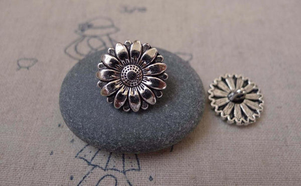 Accessories - 10 Pcs Antique Silver Daisy Flower Buttons Charms 17mm A7446
