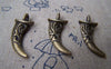 Weapons, Tools & Skulls - 10 pcs Antique Bronze Bent Blade Machete Charms  13x30mm A2611
