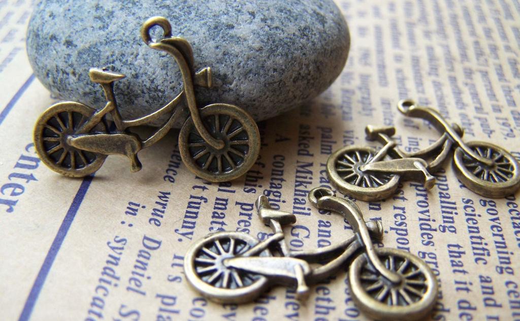 Traveling - 10 pcs Antique Bronze Bike Bicycle Charms Double Sided A929