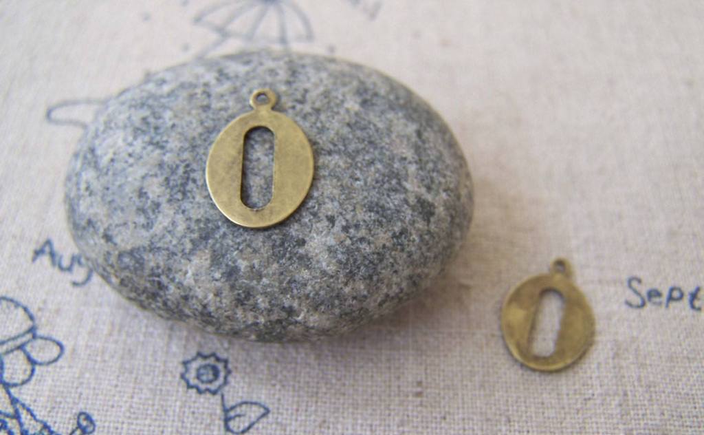 Accessories - 10 Pcs Of Antique Bronze Brass Alphabet Letter O Charms 10x15mm A2420