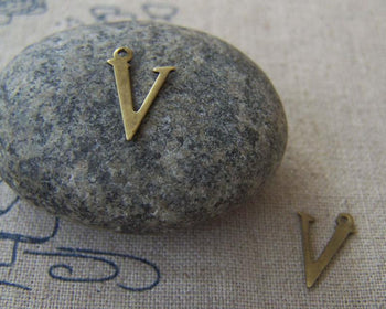 Accessories - 10 Pcs Of Antique Bronze Brass Alphabet Letter V Charms 10x15mm A2427