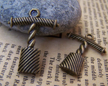 Accessories - 10 Pcs Of Antique Bronze Corkscrew Charms 20x22mm