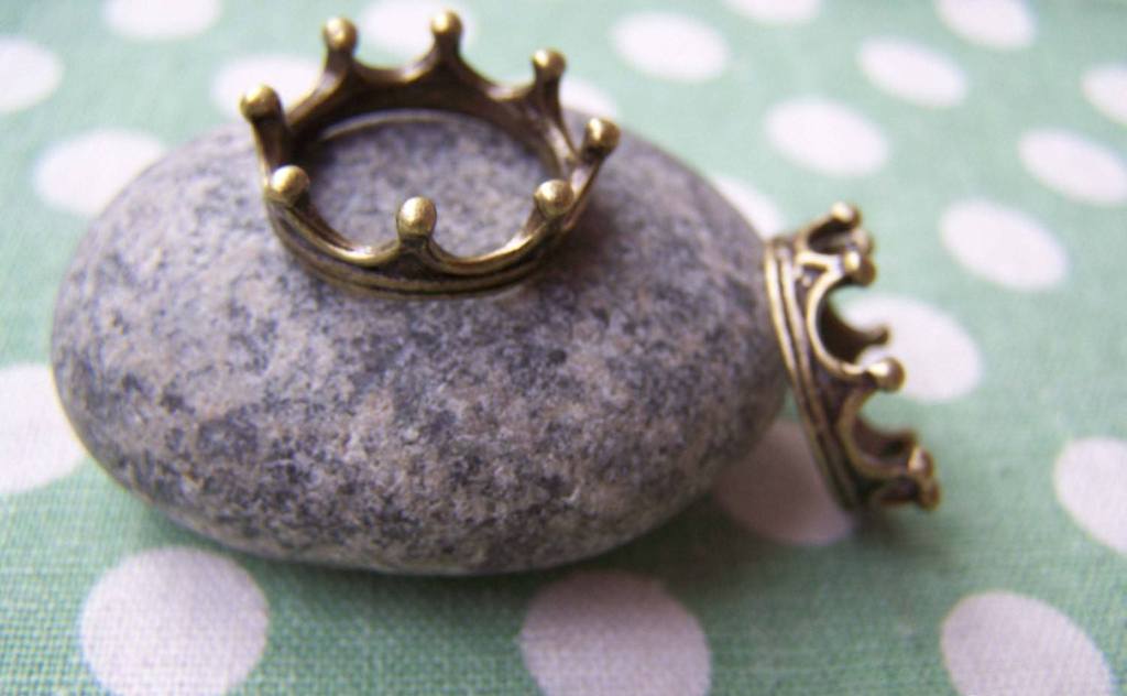 Accessories - 10 Pcs Of Antique Bronze Crown Ring Charms 6x17mm A1450