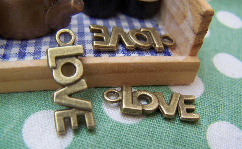 Accessories - 10 Pcs Of Antique Bronze English Word Charms 7x17mm A489