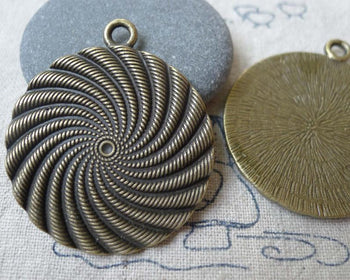 Accessories - 10 Pcs Of Antique Bronze Fancy Round Pendants Huge Size 39mm A7300