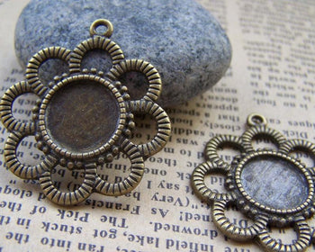 Accessories - 10 Pcs Of Antique Bronze Flower Round Base Settings Match 12mm Cabochon A2435