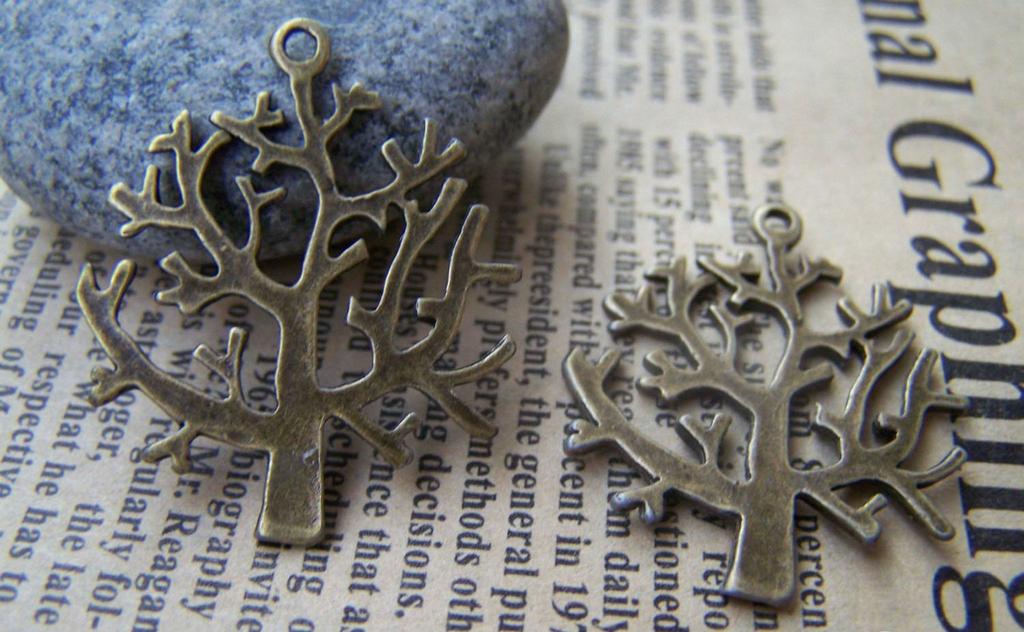Accessories - 10 Pcs Of Antique Bronze Huge Tree Charms 26x28mm A451