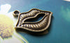Accessories - 10 Pcs Of Antique Bronze Kiss Lips Mouth Charms 20x24mm A711