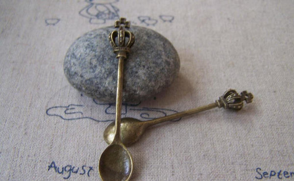 Accessories - 10 Pcs Of Antique Bronze Lovely 3D Crown Spoon Charms 11x60mm A4303