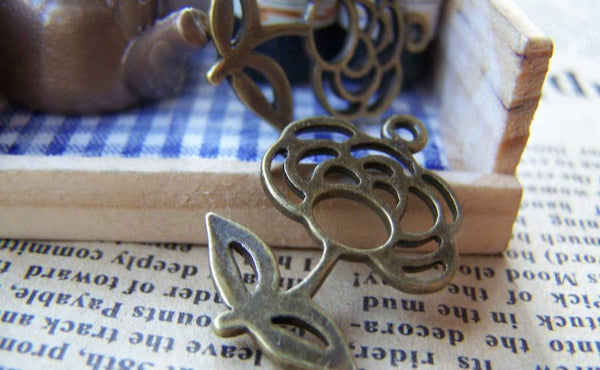 Accessories - 10 Pcs Of Antique Bronze Lovely Filigree Flower Charms 18x25mm A1885