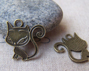 Accessories - 10 Pcs Of Antique Bronze Lovely Kitten Flat Cat Charms 20x20mm A1555