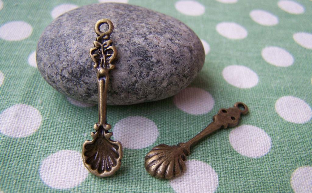 Accessories - 10 Pcs Of Antique Bronze Lovely Spoon Charms 9x34mm A1407