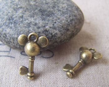 Accessories - 10 Pcs Of Antique Bronze Mouse Key Charms 12x17mm A4254