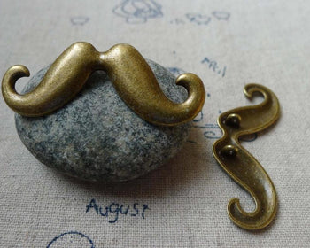 Accessories - 10 Pcs Of Antique Bronze Moustache Pendant Charms Two Loops 16x44mm A5571