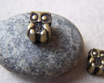 Accessories - 10 Pcs Of Antique Bronze Owl Beads Double Sided 9x12mm A5646