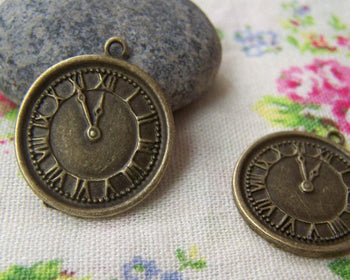 Accessories - 10 Pcs Of Antique Bronze Round Clock Charms 24mm A479