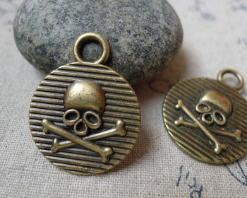 Accessories - 10 Pcs Of Antique Bronze Round Skull Pendant Charms Double Sided 23mm A6088