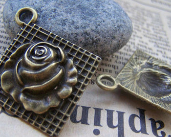 Accessories - 10 Pcs Of Antique Bronze Square Rose Flower Pendants Charms 24mm A1737