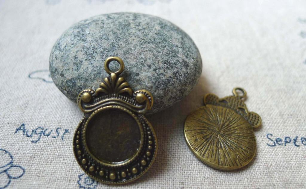 Accessories - 10 Pcs Of Antique Bronze Twisted Flower Round Base Settings Match 12mm Cabochon  A5517