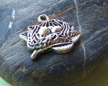 Accessories - 10 Pcs Of Antique Silver Bird Eggs In The Nest Charms 16x19mm A808