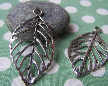 Accessories - 10 Pcs Of Antique Silver Filigree Leaf Charms Pendants 26x44mm A1116