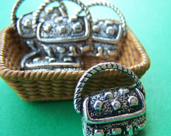 Accessories - 10 Pcs Of Antique Silver Handbag Charms Pendants 17x18mm A4399
