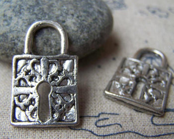 Accessories - 10 Pcs Of Antique Silver Huge Lock Charms 15x26mm A1922