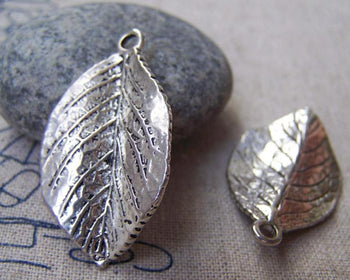 Accessories - 10 Pcs Of Antique Silver Lovely Leaf Charms 20x35mm A5187