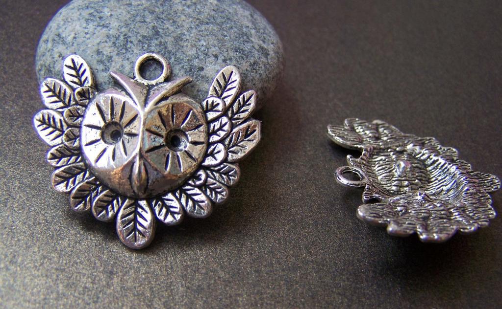 Accessories - 10 Pcs Of Antique Silver Lovely Owl Pendants Charms 30x35mm A1852