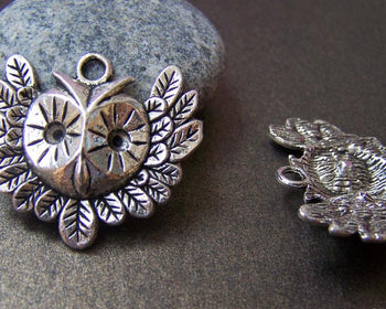 Accessories - 10 Pcs Of Antique Silver Lovely Owl Pendants Charms 30x35mm A1852