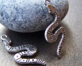 Accessories - 10 Pcs Of Antique Silver Lovely Snake Charms  11x26mm A1176