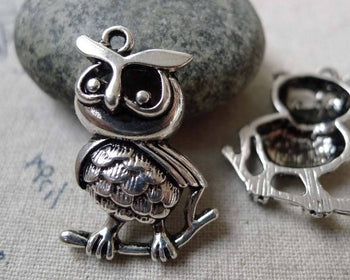 Accessories - 10 Pcs Of Antique Silver Owl Pendants Charms 20x30mm  A6360