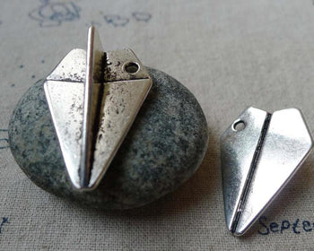 Accessories - 10 Pcs Of Antique Silver Paper Plane Charms Pendants 21x31mm A5467
