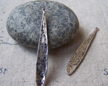 Accessories - 10 Pcs Of Antique Silver Textured Long Leaf Charms Pendants 6x42mm A5626