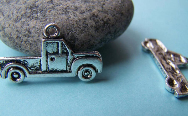 Accessories - 10 Pcs Of Antique Silver Truck Pendants Charms 15x26mm A933