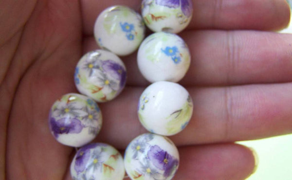 Accessories - 10 Pcs Of Hand Painted Blue Flower Ceramic Round Beads 14mm A1875