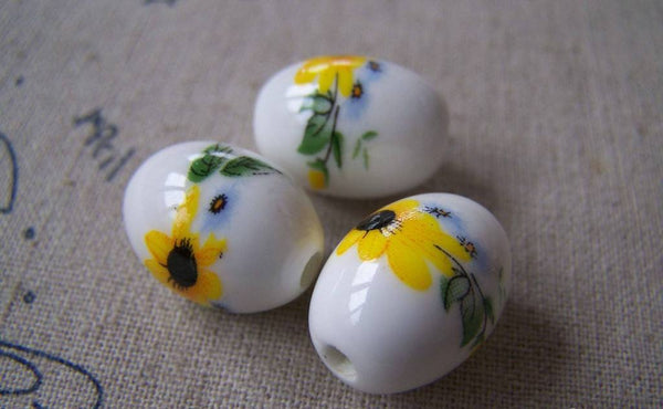 Accessories - 10 Pcs Of Hand Painted Yellow Sunflower Oval Ceramic Beads 13x18mm A5308