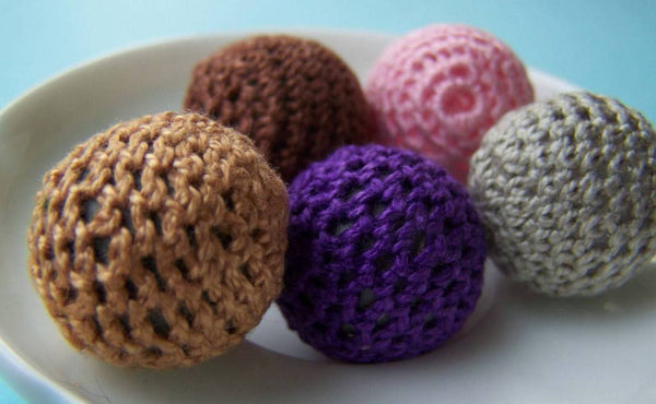 Accessories - 10 Pcs Of Hand Woven Yarn Glass Balls Assorted Color 21mm A3507