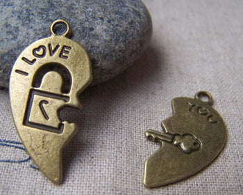 Accessories - 10 Sets (20pcs) Of Antique Bronze Key And Lock Heart Charms 15x30mm A165