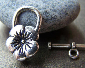 Accessories - 10 Sets Antique Silver Flower Toggle Clasps 13x20mm A1264