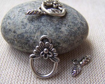 Accessories - 10 Sets Antique Silver Flower Toggle Clasps A1255