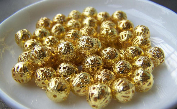 Accessories - 100 Pcs Of Gold Tone Filigree Ball Spacer Beads Size 8mm A3845