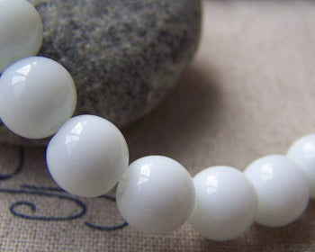 Accessories - 12.6 Inches Strand (40pcs) Of Milky White Plastic Round Acrylic Beads 8mm A3933