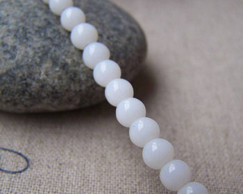 Accessories - 13 Inches Strand (85pcs) Of Milky White Plastic Round Acrylic Beads 4mm A3932