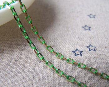 Accessories - 16 Ft (5m) Of Green Painted Textured Brass Oval Cable Chain  2x4mm A3839