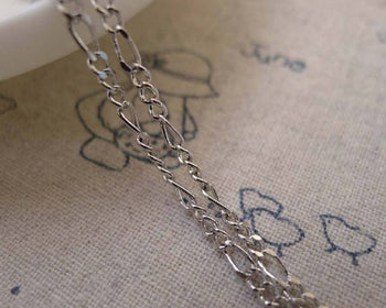 Accessories - 16ft (5m) Of Platinum White Tone Brass Figaro Chain Link 2.5x6mm A7441